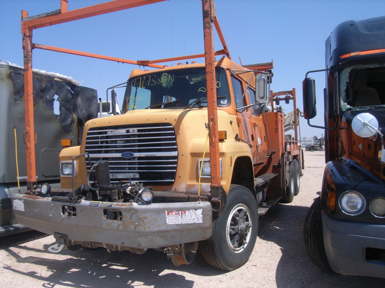 Ford LNT8000