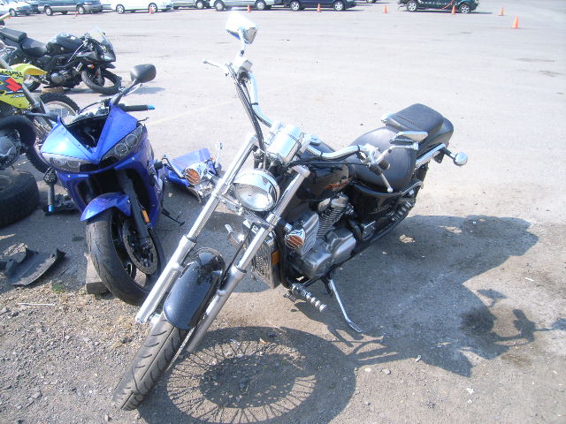 Honda VT600C (SHADOW VLX)