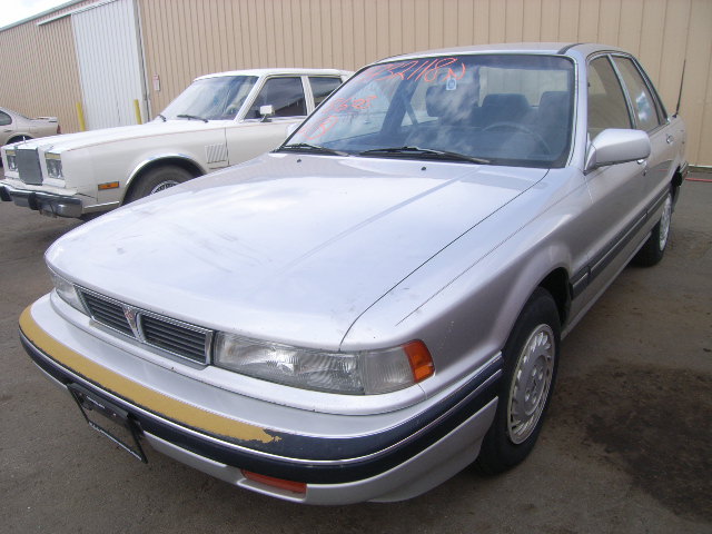 Mitsubishi Galant