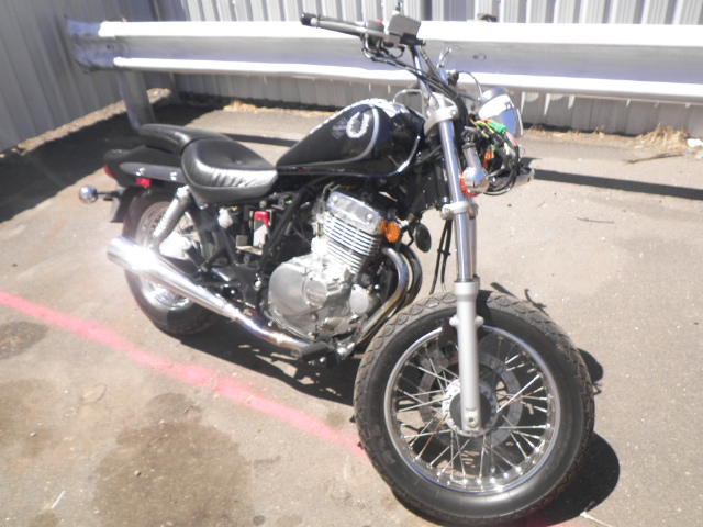 Suzuki GZ250K