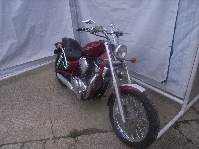 Suzuki VS1400