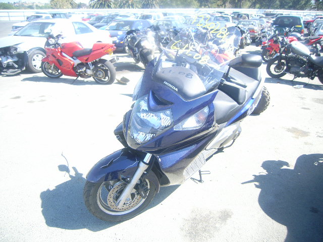 Honda FSC600 (Silver Wing)