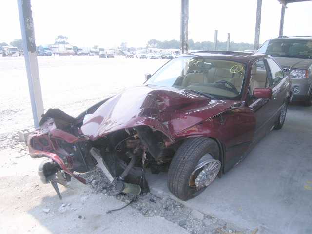 BMW 318iS