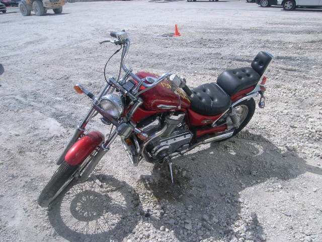 Suzuki VS800