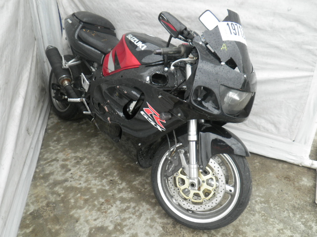Suzuki GSX-R750