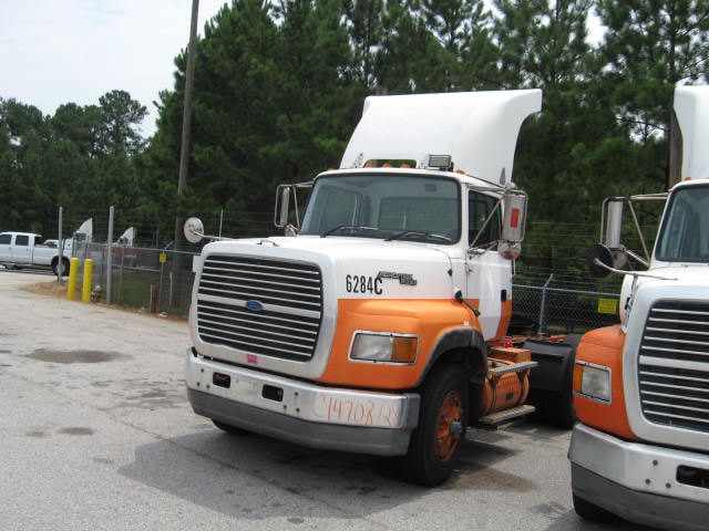 Ford LA9000