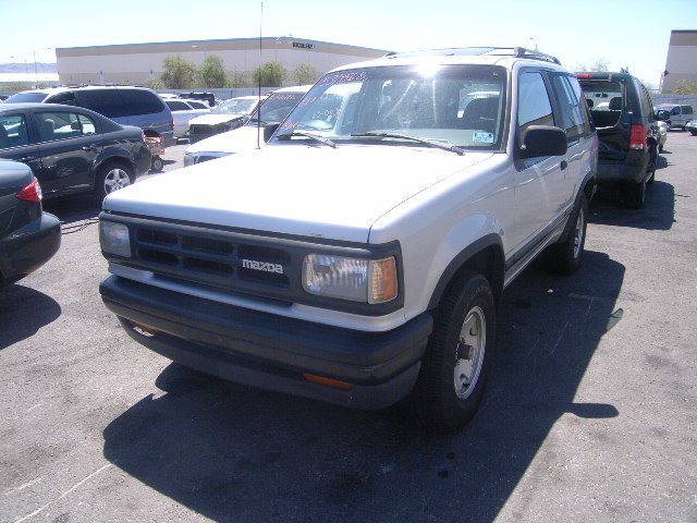 Mazda Navajo