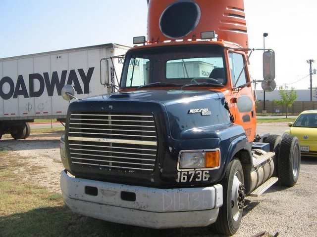 Ford LA9000