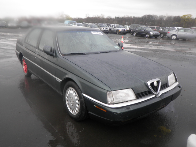 Alfa Romeo 164