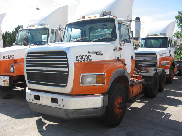 Ford LA9000