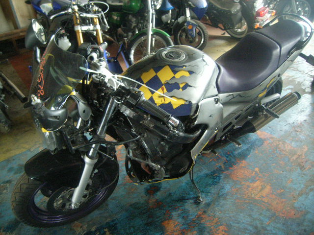 Suzuki GSX600F