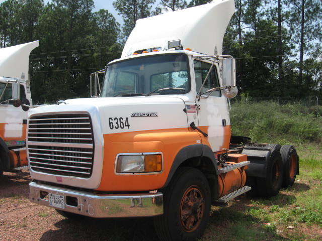 Ford LA9000