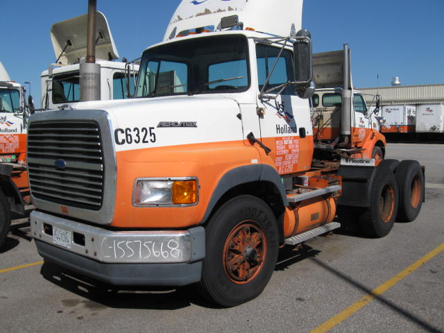Ford LA9000