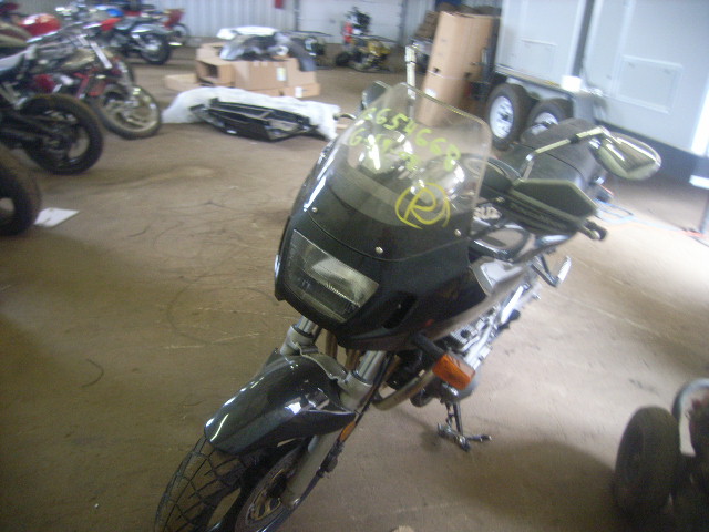 Suzuki GSF600S