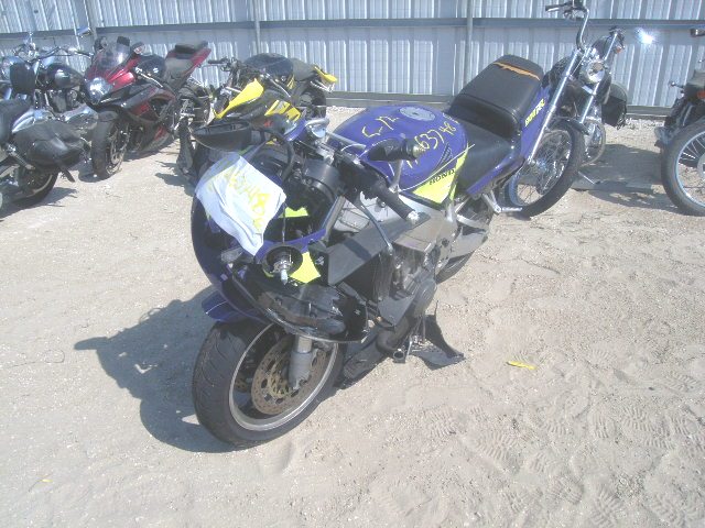 Honda CBR900