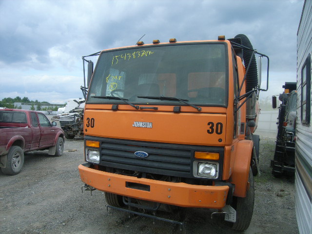 Ford CF8000