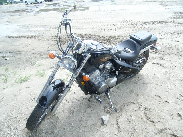 Honda VT600C (SHADOW VLX)