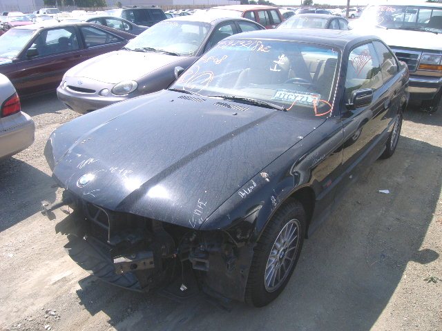 BMW 318iS