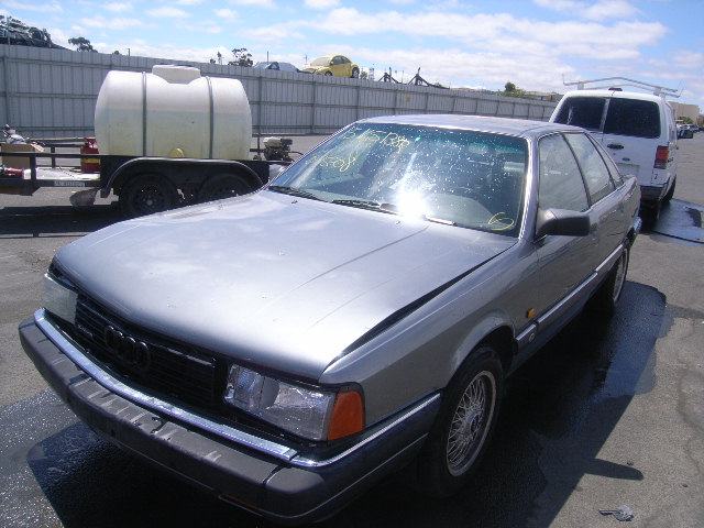 Audi 200