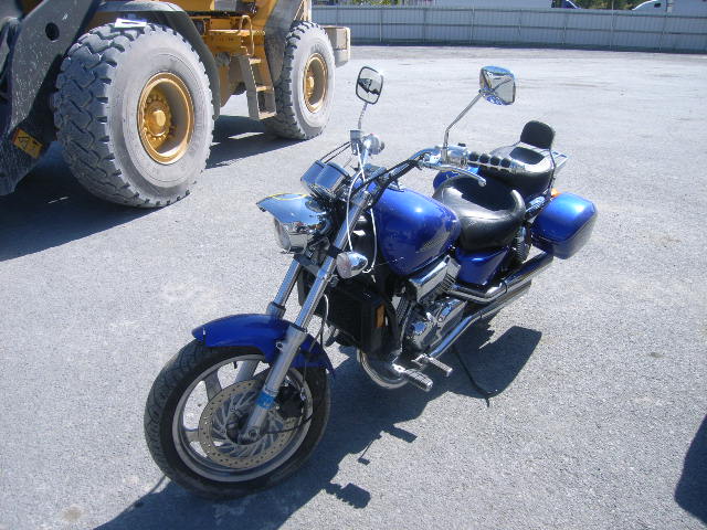 Honda VF750C (MAGNA)