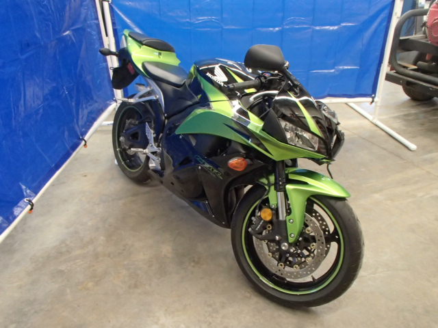 JH2PC40059K200667