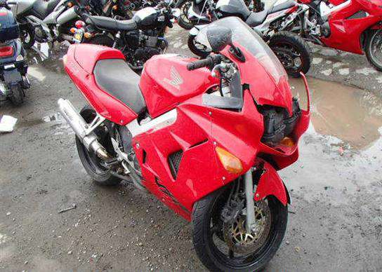 Honda VFR800Fi (INTERCEPTOR)