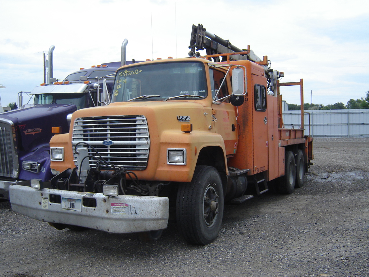 Ford LNT8000