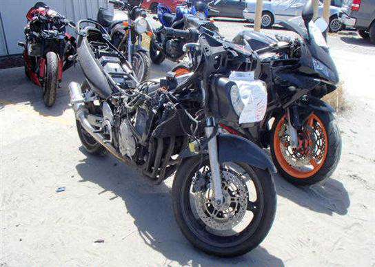 Suzuki GSX750F