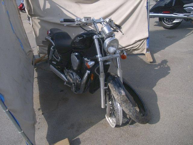 Suzuki VS800