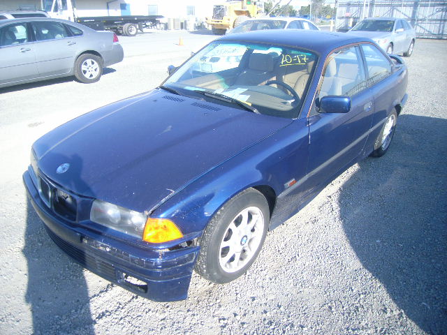BMW 318iS