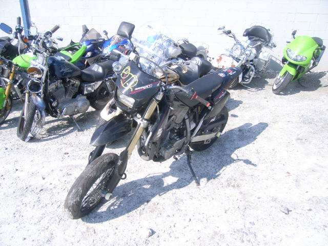 Suzuki DR-Z400SML