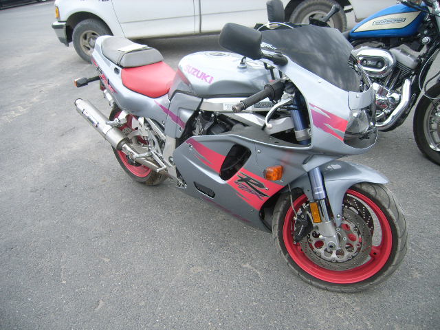 Suzuki GSX-R750W