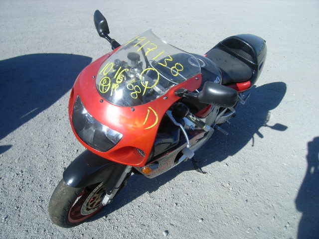 Suzuki GSX-R750