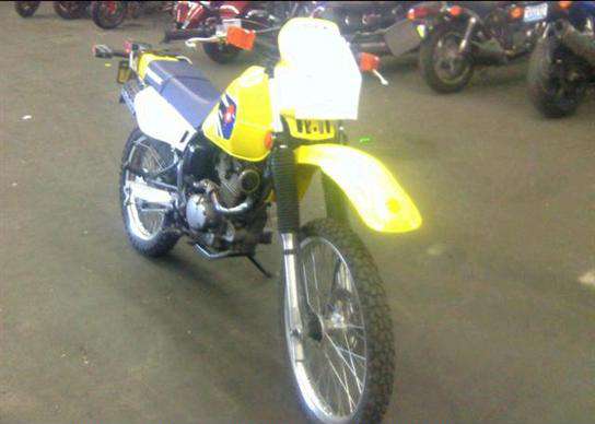 Suzuki DR200SE