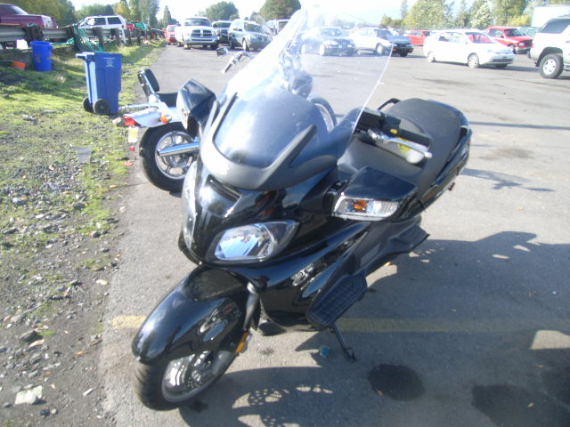 Suzuki AN650