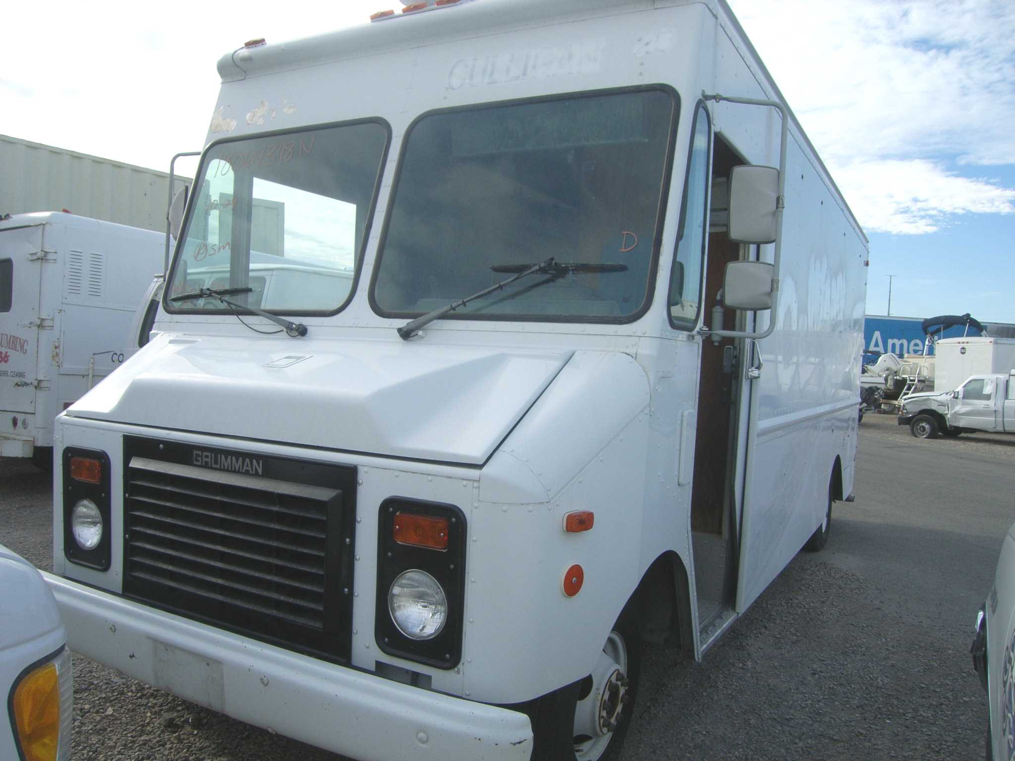 GMC P Truck Forward