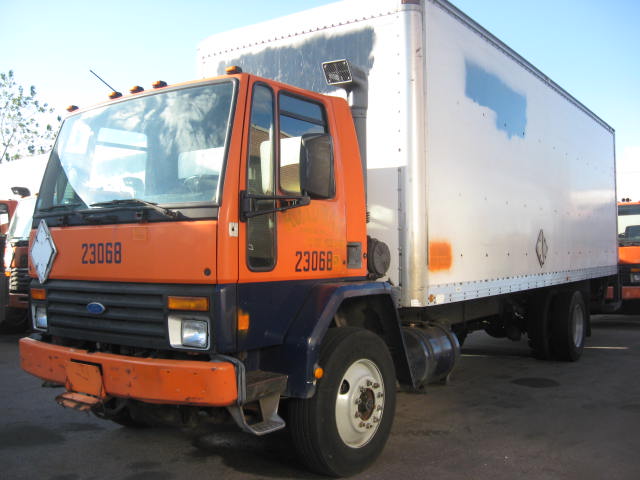 Ford CF8000