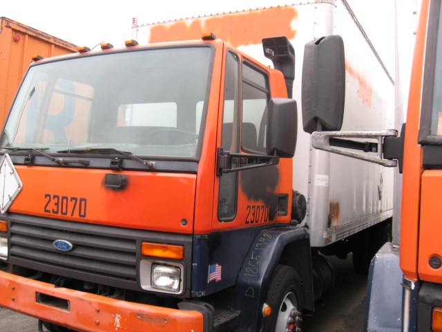 Ford CF8000
