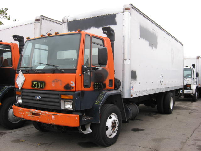 Ford CF8000