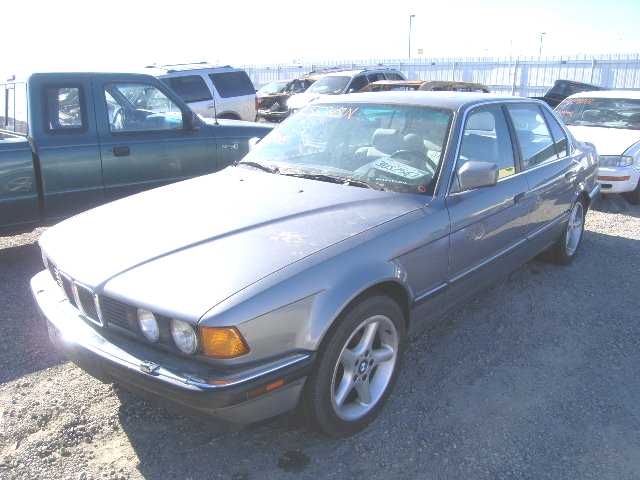 BMW 735iL