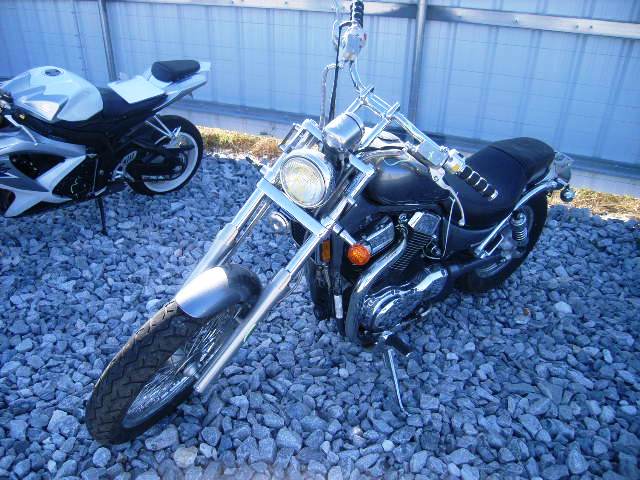 Suzuki VS1400