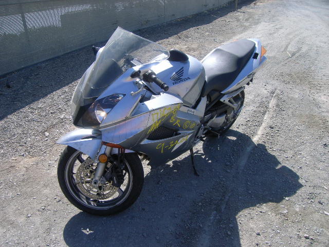 Honda VFR800 (INTERCEPTOR)