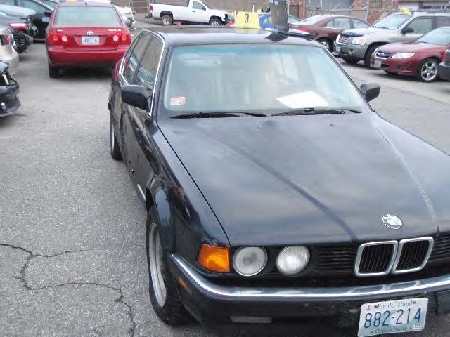 BMW 735i