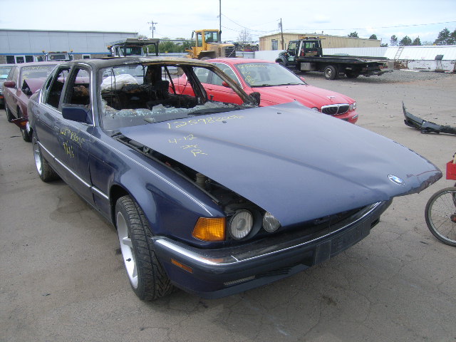 BMW 735i