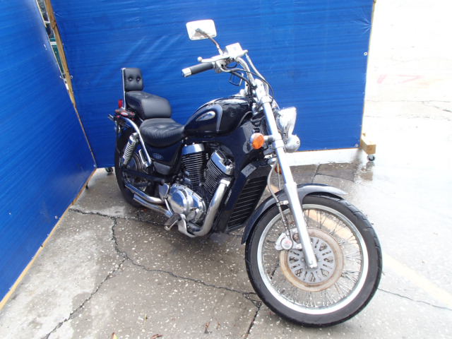 Suzuki VS800GLK