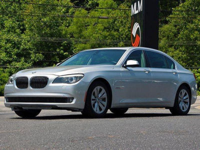 2011 BMW 740Li
