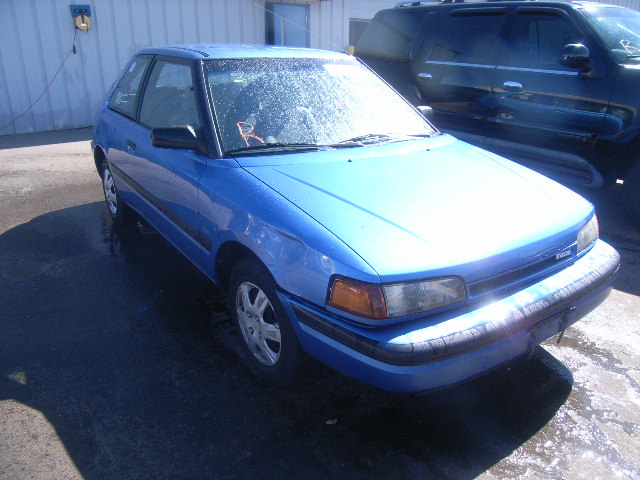 Mazda 323
