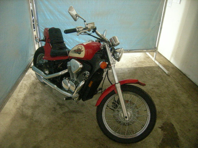 Honda VT600CD (SHADOW VLX DELUXE)