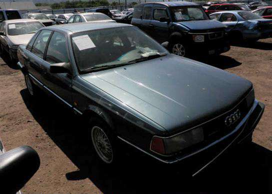 Audi 200