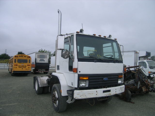 Ford CF8000